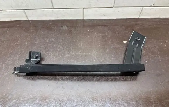 Renault Koleos II Rear door windshield rail 