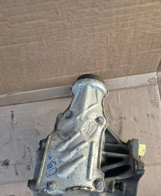 Volvo XC70 Gearbox transfer box case P31256301