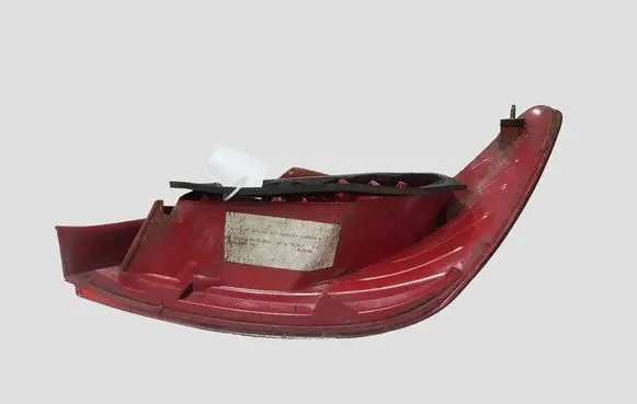 Peugeot 307 Rear/tail lights 557676