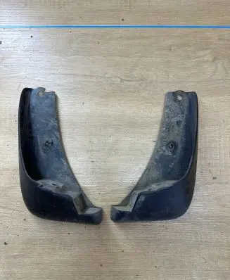 Nissan Note (E12) Rear mudguard 