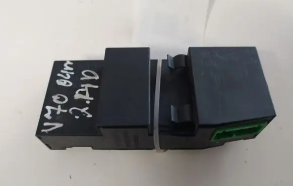 Volvo V70 ESP (stability system) control unit 8691998 P8691998
