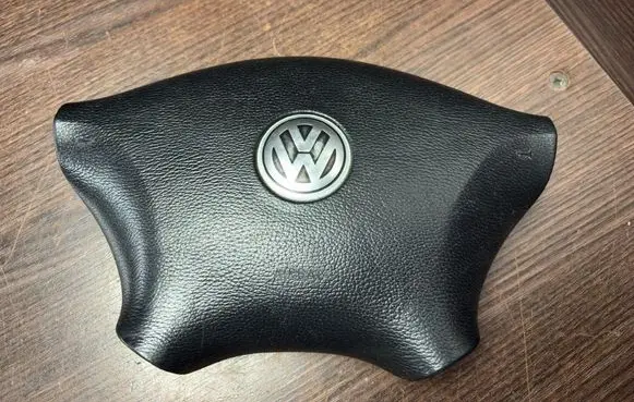 Volkswagen Crafter Steering wheel airbag 90686004029 306351599162