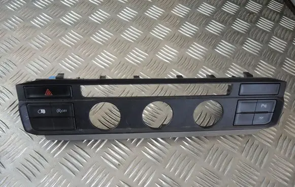 Volkswagen Crafter Tailgate/trunk/boot open switch 7C0907426AD