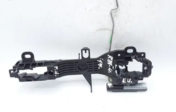 Toyota RAV 4 (XA40) Front door exterior handle/bracket NOCODE