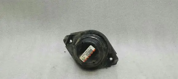 Mercedes-Benz ML W164 Engine mount bracket A2512404417