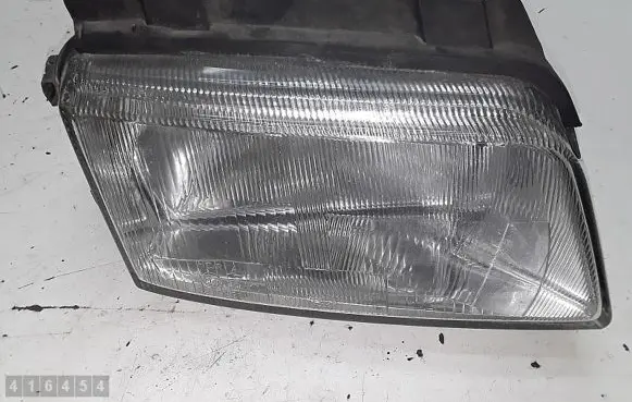 Audi A4 S4 B5 8D Headlight/headlamp