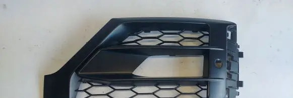 Audi Q2 - Front bumper lower grill 81A807681L