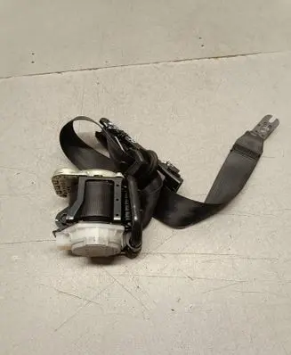 Skoda Octavia Mk3 (5E) Front seatbelt 3066322