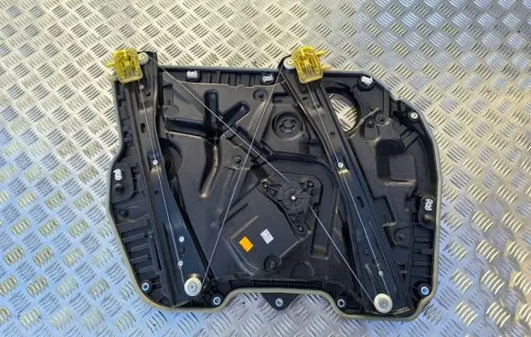 BMW X3 G01 Front window lifting mechanism without motor 7393458