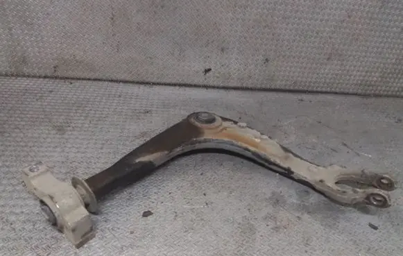 Peugeot 407 Front lower control arm/wishbone
