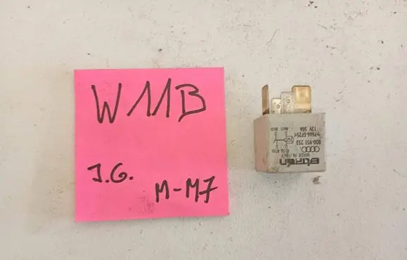Volkswagen Golf IV Other relay 8512187151 8D0951253