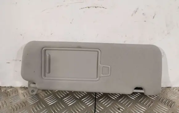KIA Sorento Sun visor