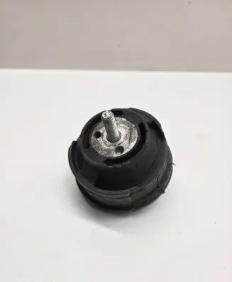 BMW 3 E46 Engine mount bracket