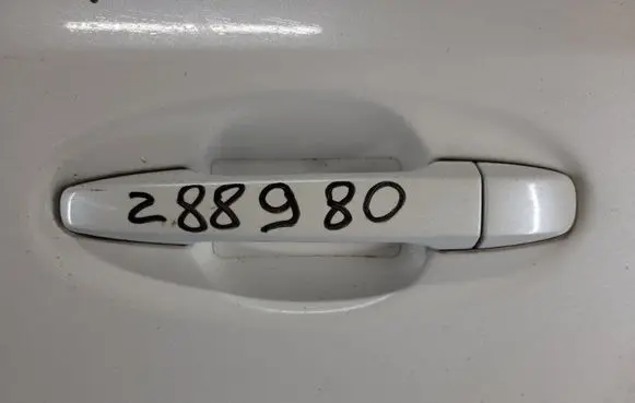 Toyota Prius+ (ZVW40) Front door exterior handle 6921174020A0