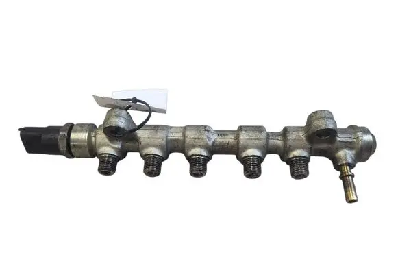 Renault Laguna II Fuel main line pipe 0445214079 8200378703