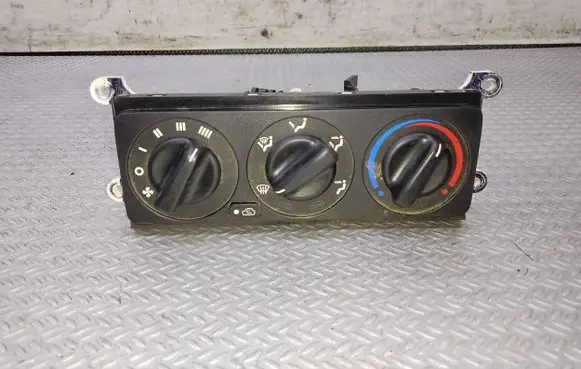 Hyundai Galloper Climate control unit