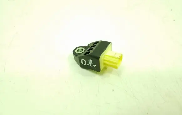 Toyota RAV 4 (XA40) Airbag deployment crash/impact sensor 8983133050