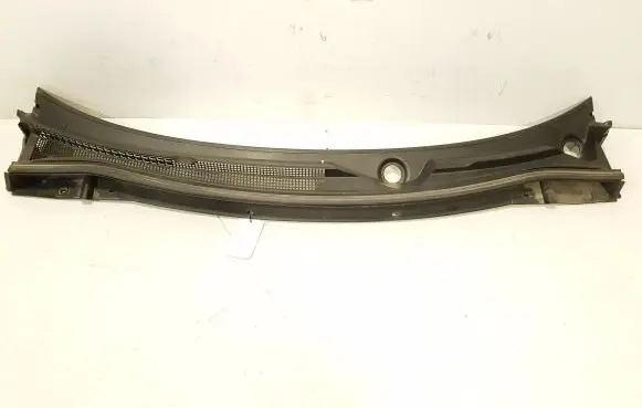 Mitsubishi Outlander Wiper trim 7405A476