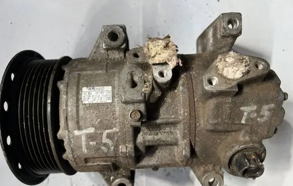 Toyota RAV 4 (XA30) Air conditioning (A/C) compressor (pump) 4472601256 01J03416 5SE12C