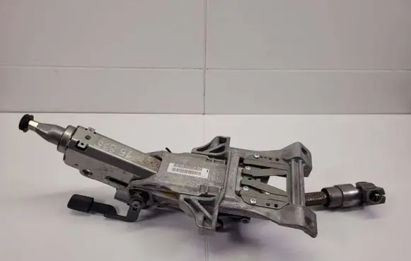 Ford Kuga II Steering wheel axle set 665681001