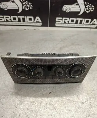 Mercedes-Benz C W203 Climate control unit A2038301785 9140010525