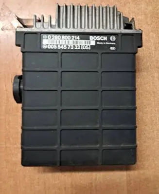Mercedes-Benz E W124 ABS control unit/module 0055457332