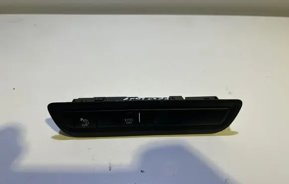 Peugeot 2008 I Other switches/knobs/shifts 9677059077 148749X