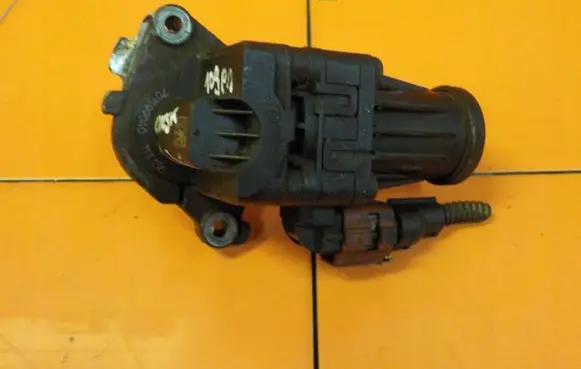 Opel Corsa D EGR thermostat 701599040