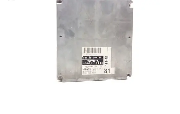 Toyota Corolla Verso E121 Engine control unit/module 8966113080 1752008121 1ZZFE