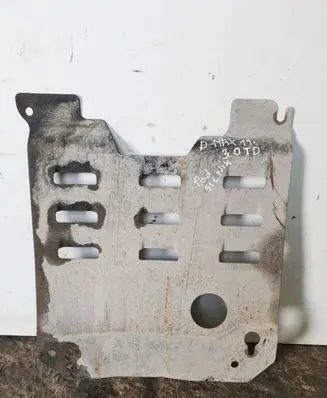 Isuzu D-Max Engine splash shield/under tray