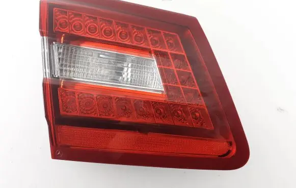 Mercedes-Benz E AMG W212 Tailgate rear/tail lights