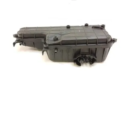 Vacuum air tank