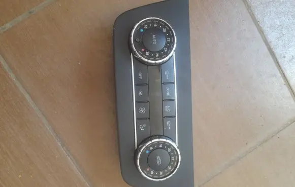 Mercedes-Benz ML W166 Climate control unit A1669006908