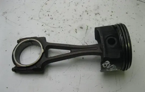 Opel Corsa D Piston with connecting rod AE07 BV302