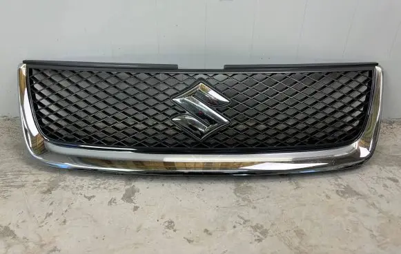 Suzuki Grand Vitara II Front grill 7174165J0