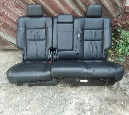Jeep Grand Cherokee Rear seat 