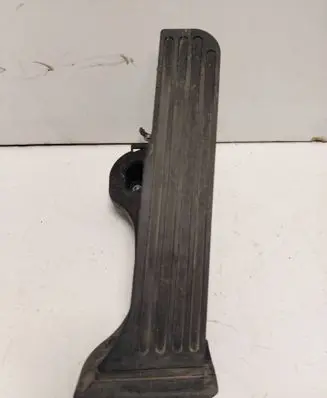 Volkswagen PASSAT B6 Accelerator throttle pedal 1K1721503L 6V00860000 6PV00860000