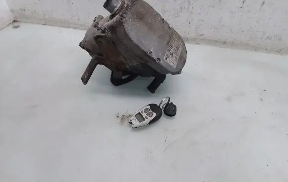 Toyota Yaris Auxiliary pre-heater (Webasto) 25228205
