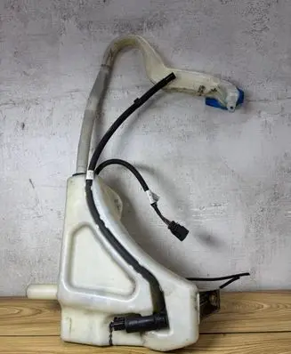 Audi Q7 4L Windshield washer fluid reservoir/tank 4L0955453A