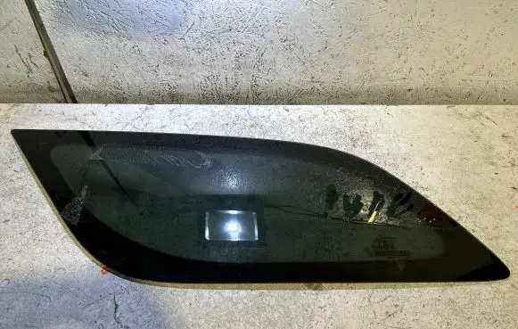Dodge Durango Rear side window 55599267AE DOT904