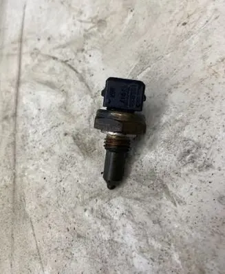 BMW 5 E60 E61 Coolant temperature sensor 1433076