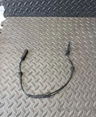 BMW i4 ABS rear brake sensor 6892609