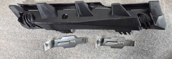 BMW X5 G05 Headlight/headlamp mounting bracket 63119477983