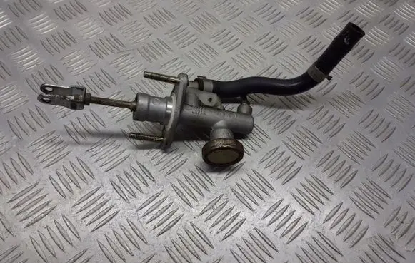 Nissan Primera Clutch release bearing slave cylinder 