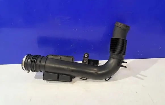 Volvo S90, V90 Air intake duct part 31657800