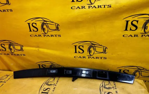 Land Rover Discovery 5 Bottom trim FK72-40406-CE FK7240406CE FK72-40406-HG