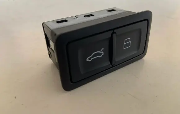Audi Q7 4M Tailgate/boot open switch button 4G0959831D 4G0959831D5PR