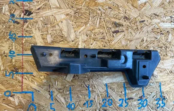 Renault Master III Front bumper mounting bracket 0001036423 R0896 620430006R