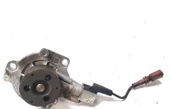 Volkswagen Transporter - Caravelle T6 Water pump 04L011E