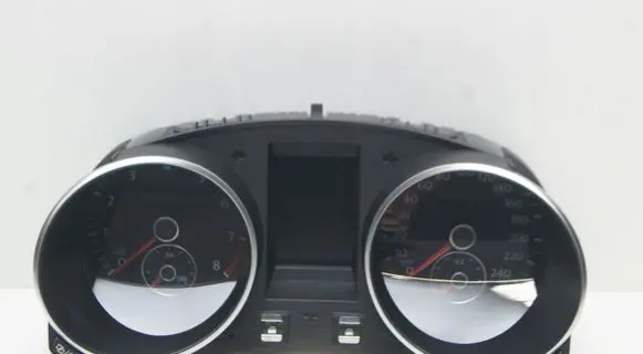 Volkswagen Golf VI Speedometer (instrument cluster) 5K7920862